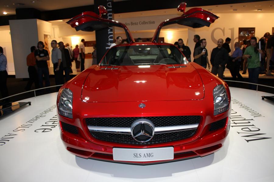  Mercedes-Benz SLS AMG 2010 года  (фото 98 из 526)